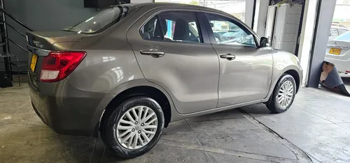Suzuki Swift Dzire Automatico 2023