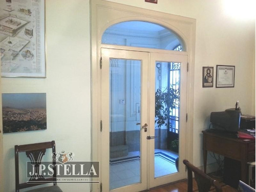 Imagen 7 de 30 de Excelente Petit Hotel Con Detalles De Categoria - Recoleta