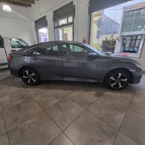 Imagen 8 de 14 de Honda Civic 2.0 Ex Automático