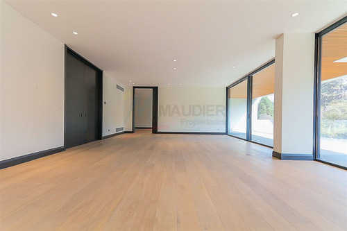 Departamento En Venta De 4 Dorm. En Las Condes