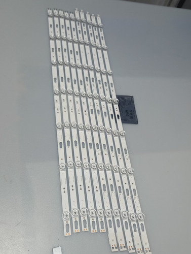 Kit De Leds Para Pantalla Samsung Modelo Un70au7000f (Usado)