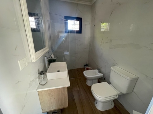 Imagen 8 de 8 de Venta - Casa Alpina Totalmente Remodelada En Dos Plantas