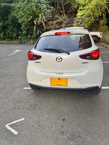 Mazda 2 1.5 Gran touring carbon edition