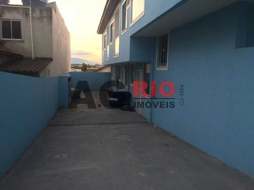 Casa De Rua-à Venda-marechal Hermes-rio De Janeiro - Agv73624