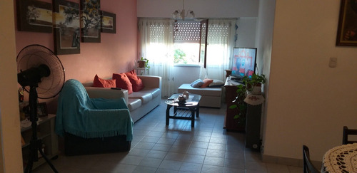 Imagen 2 de 30 de Departamento De 4 Ambientes - A La Calle - Bahia Blanca 2600