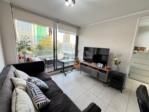 Se Vende Excelente Depto. En Comuna De Ñuñoa