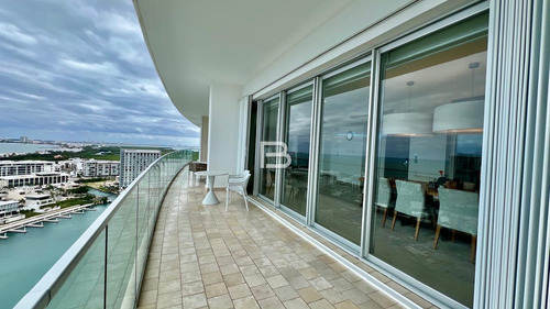 Penthouse Amueblado En Venta En Residencial Aria Cancún