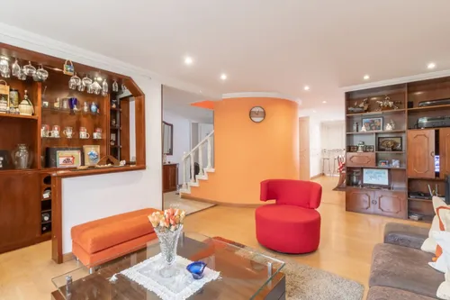 Casa En Venta En Pasadena. Cod V8780