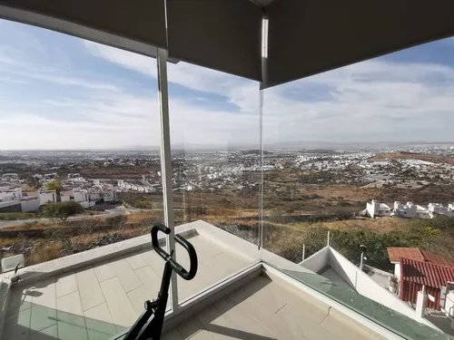 Preciosa Residencia De Autor En Los Cipreses, Vista Espectacular, Única !!