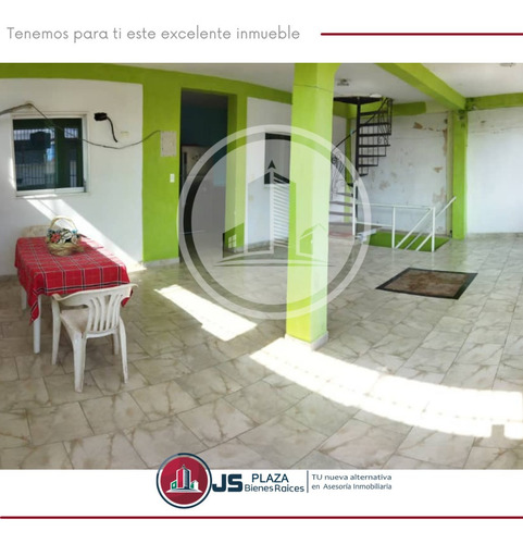 Imagen 7 de 12 de Venta De Amplia Casa / Urb Las Delicias /la Morita 04243256750