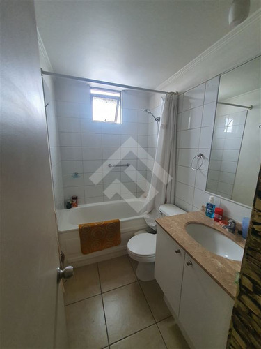 Departamento En Venta De 2 Dorm. En Santiago