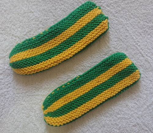 Sapatinho Crochê Cor Verde E Amarelo Calça Do 35 Ao 38