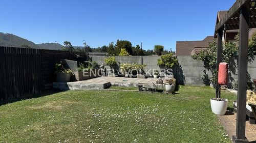 Casa En Exclusivo Condominio En El Venado