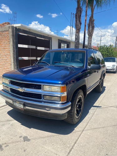 Chevrolet C-25 5.7 Cheyenne Cabina Extendida Mt