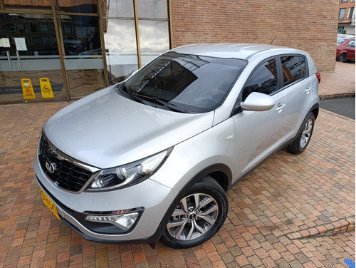 Kia Sportage Revolution  Automatica 4*2