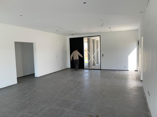 Imagen 4 de 22 de Casa - El Canton