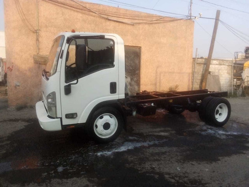 Isuzu Elf 600