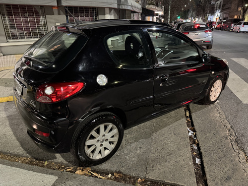 Peugeot 207 2.0 Sedan Xt Hdi Premium