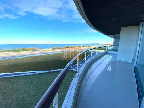 Imagen 4 de 6 de Apartamento Frente A La Mansa