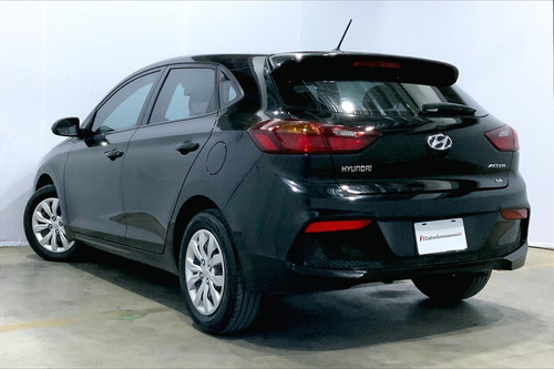 Imagen 11 de 25 de Hyundai Accent Sedan 4 Pts Gl, 16l, At, A/ac, Ve Del, R-15