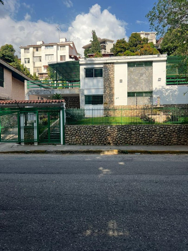 Casa En  Alquiler. El Marques.