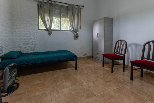 1 Entre 39 Y 40 La Plata - Casa De Dos Dormitorios Con Coche