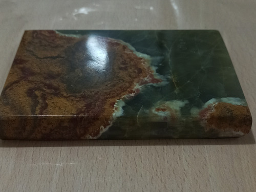 Recorte Base Mármol Onix Verde Oscuro (Usado)