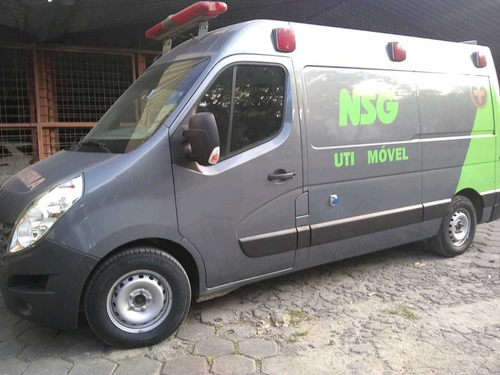 Renault Master H2l2 2015 Ambulância