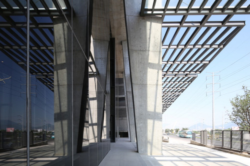 Imagen 13 de 13 de Oficinas Nuevas En Venta - Renta. 12 Unidades. 8o Piso Completo. Torre Albia. Zona San Pedro. Oportunidad Unica!