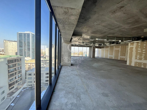 Oficinas En Arriendo  Edificio Clase A En Providencia