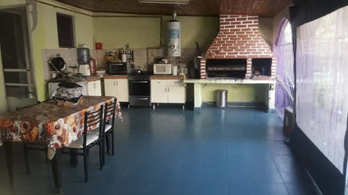Imagen 2 de 8 de Casa De 2 Dorm Sobre Terreno De 8.66 X 50 Metros