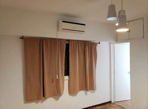 Imagen 3 de 9 de Departamento En Venta De 1 Dormitorio En Caballito