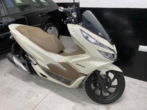 Honda Pcx Dlx 2019
