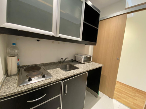Imagen 10 de 21 de Hermosa Oficina O Departamento · Apto Profesional · La Mejor Zona!