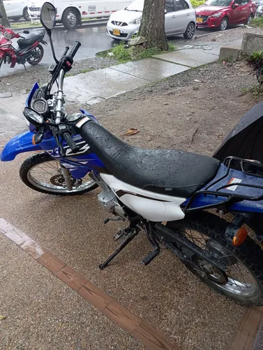 Xtz 125 Azul Blanco Modelo 2022 Soat Y Tecno Al Día