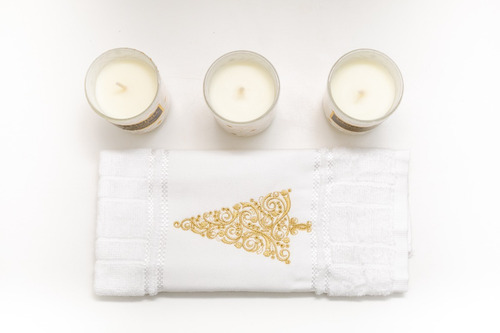 Imagem 6 de 9 de Kit Presente Natal Velas Decorativas Toalha Lavabo Bordada