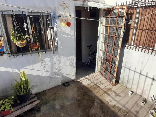 Propiedad Multifamiliar En Villa Ballester