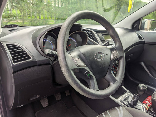 Imagem 6 de 12 de Hyundai Hb20 1.0 Comfort 12v Flex 4p Manual
