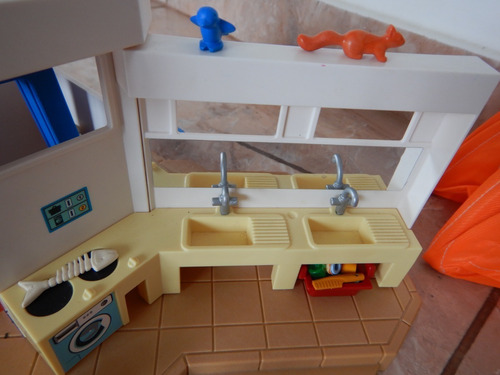 Imagen 8 de 9 de Playmobil Family Fun Camping | Excelente Estado!