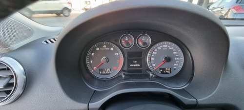 Imagen 8 de 15 de Audi A3 Sportback 2010 2.0 T Fsi Mt 200cv