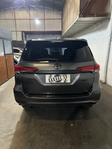 Toyota Sw4 2.8 Srx 177cv 4x4 7as At