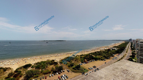 Imagen 26 de 29 de Pent House Duplex - Playa Mansa