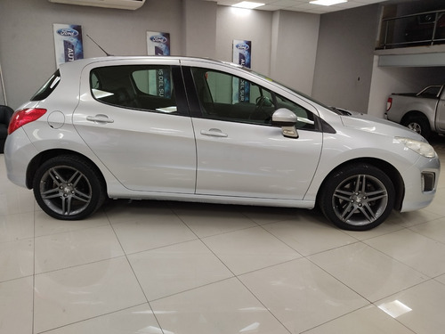 Imagen 2 de 16 de Peugeot 308 Sport 2013