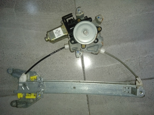 Elevador Vidrio Trase Pilo Nissan Altima 2.5l Seda Aut 03-06