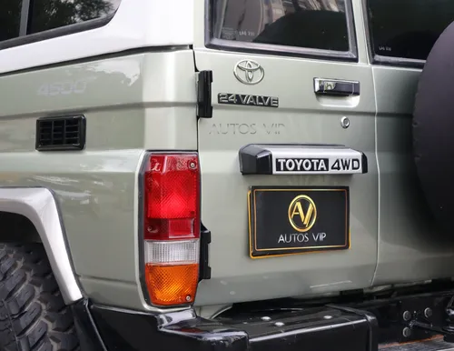 Toyota Land Cruiser 4.5 Fzj75 Macho