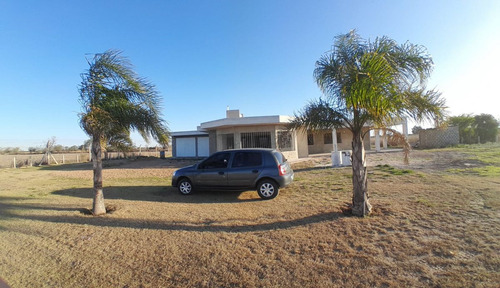 Lote 1 Hectarea Con Casa 320 Mts. Cubiertos