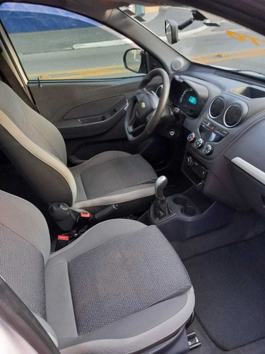 Imagem 8 de 8 de Chevrolet Montana 2018 1.4 Ls Econoflex 2p