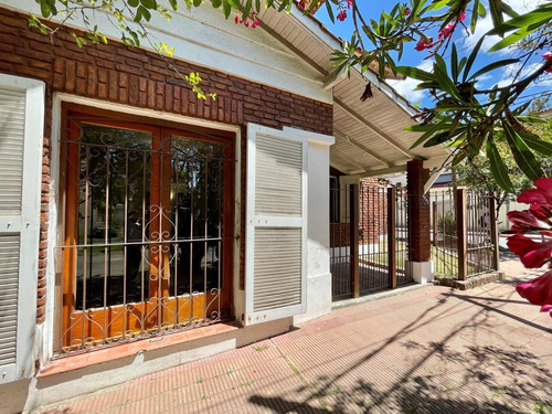 Imagen 9 de 30 de Ph En Venta | Planta Baja Con Jardín Y Cochera | Beccar | San Isidro