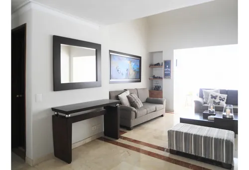 Apartamento Duplex Ubicado En Los Balsos - Poblado