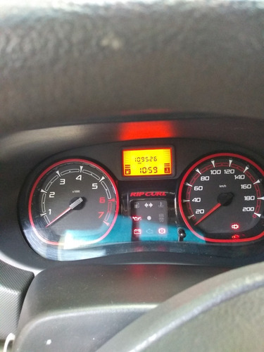 Renault Sandero Stepway 2012 1.6 Rip Curl 105cv